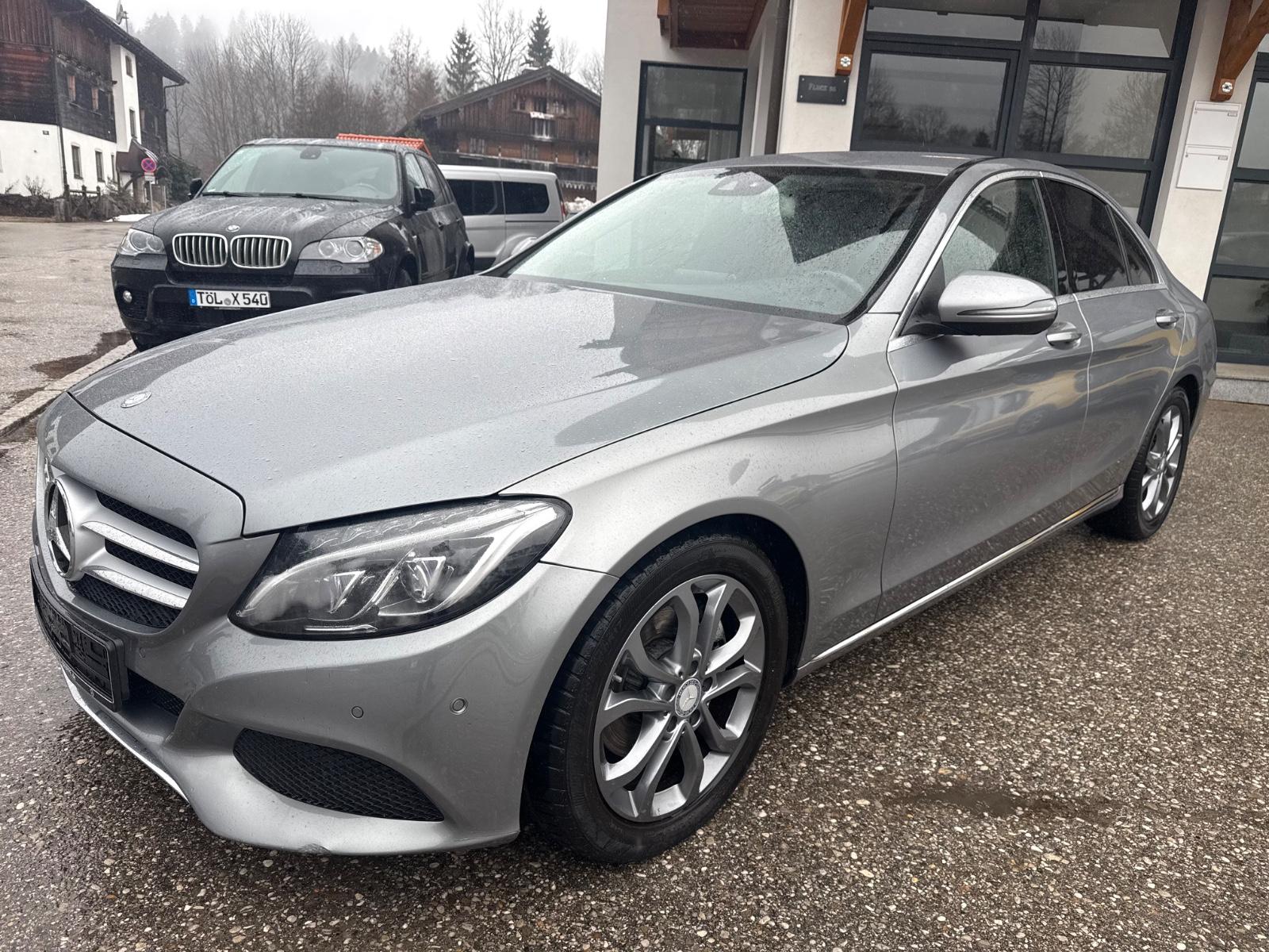 Mercedes-Benz C 220 C Limousine C 220 BlueTec / d Avantgarde
