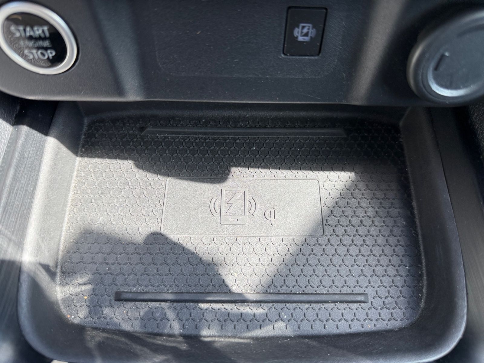 Fahrzeugabbildung Nissan Qashqai 1.3 DIG-T Acenta *360°-KAMERA*NAVI*WINTE