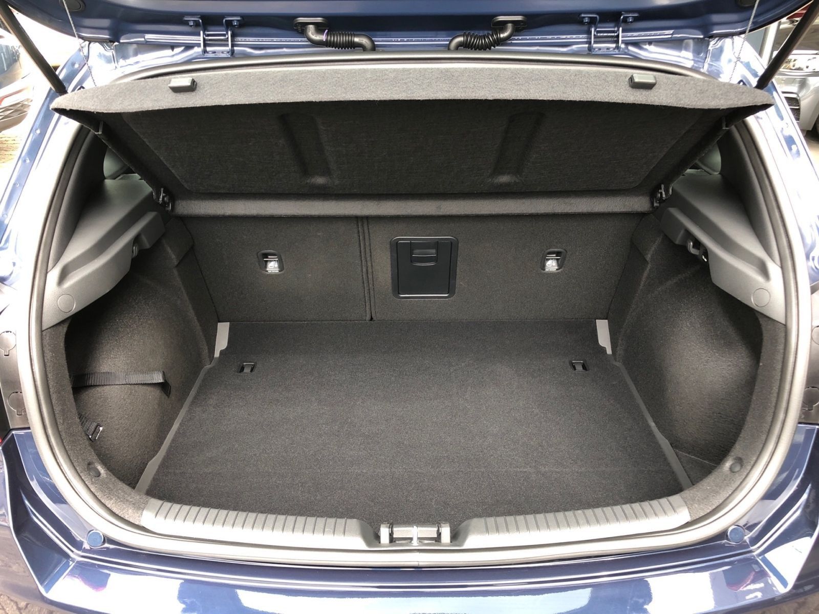 Fahrzeugabbildung Hyundai i30 1.5 T-GDI 7-DCT N Line Mild-Hybrid Navi LED
