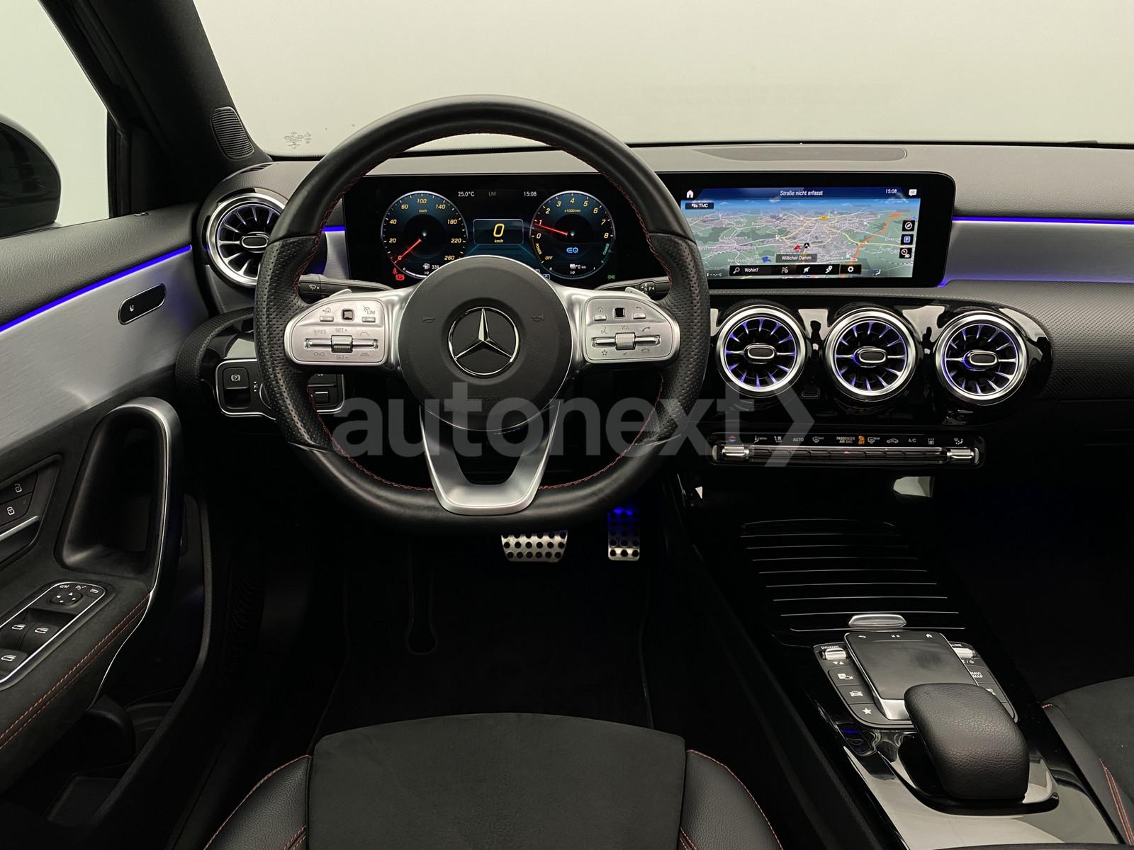 Mercedes-Benz A 250e Limo *2x AMG Line+Night* PANO+Distronic (