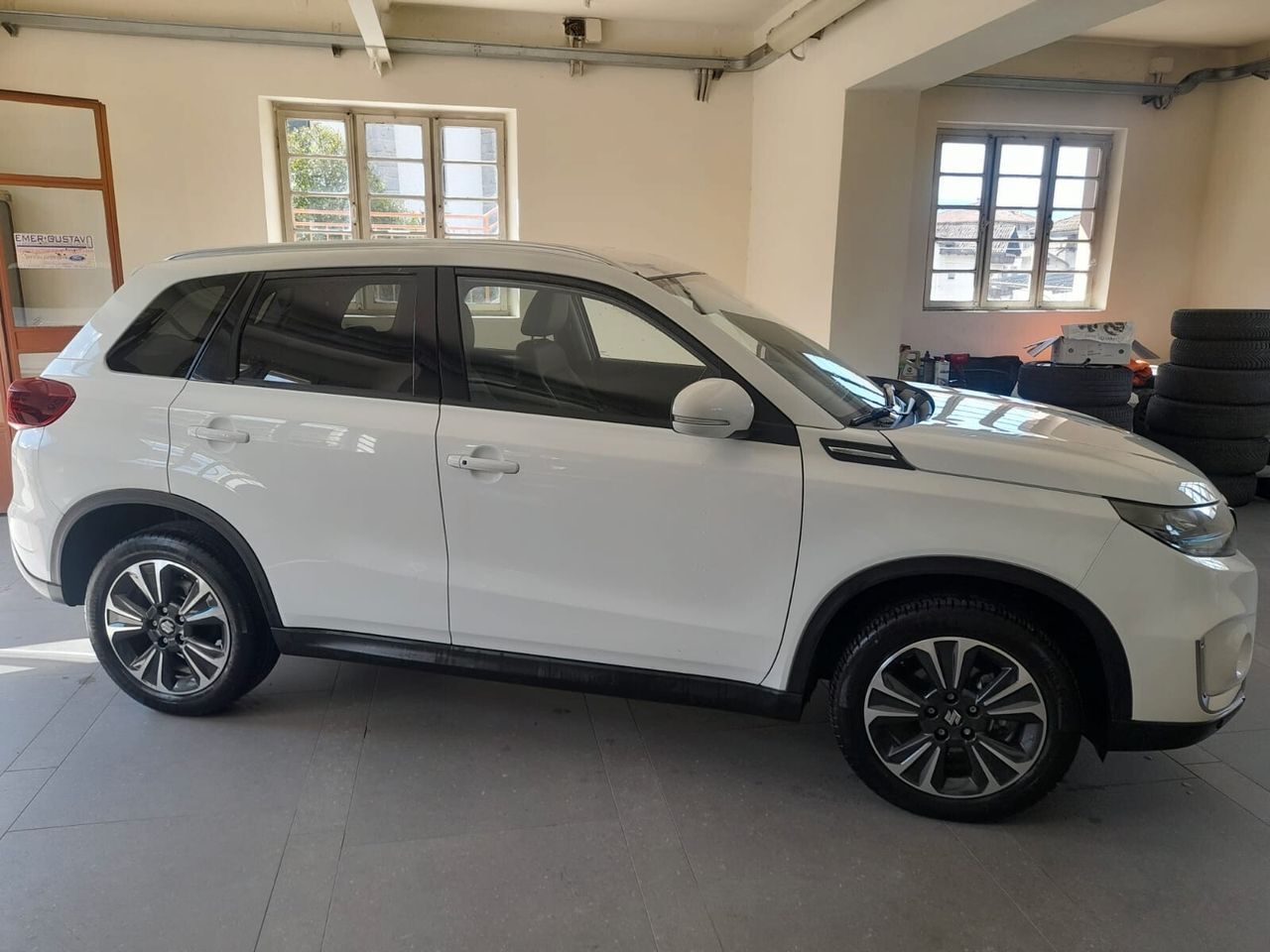 Suzuki Vitara 1.4 Hybrid 4WD AllGrip Top imagem 3