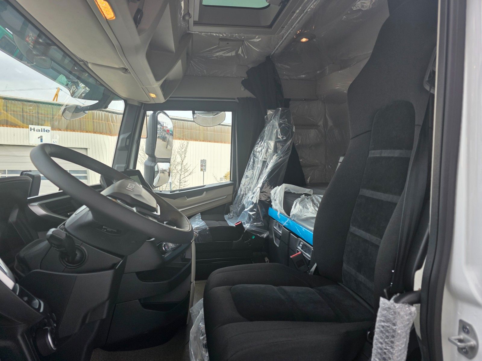 Fahrzeugabbildung Iveco X-Way AS440S50T/P 4x4 HI-TRACTION Intarder Alu