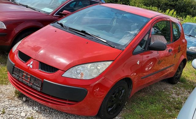 Mitsubishi Colt CZ3 Lim. 3-trg. 1.1 Inform Läuft Gut