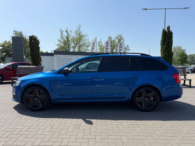 Skoda Octavia Combi RS