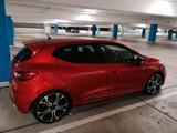 Renault Clio RS Trophy TCe 220 EDC RS Trophy 1. Hand - Renault Clio RS mit Benzin-Antrieb