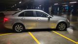 Mercedes-Benz C 180 CDI BlueEFFICIENCY - - Mercedes-Benz C 180: Cdi Blueefficiency