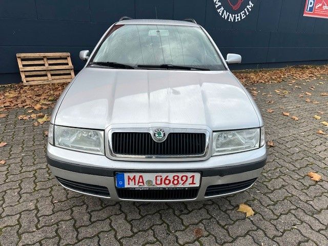 Skoda Octavia Combi Classic