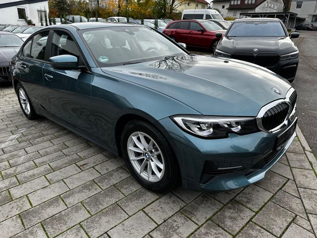 BMW 320i Advantage Automatik