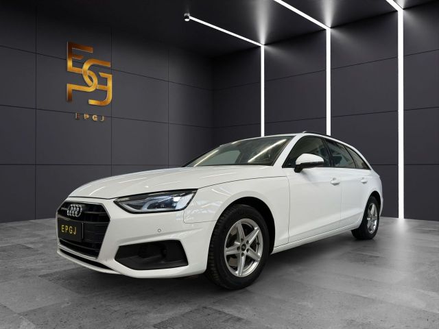 Audi A4 Avant 30 TDI/136 CV S tronic S line edit