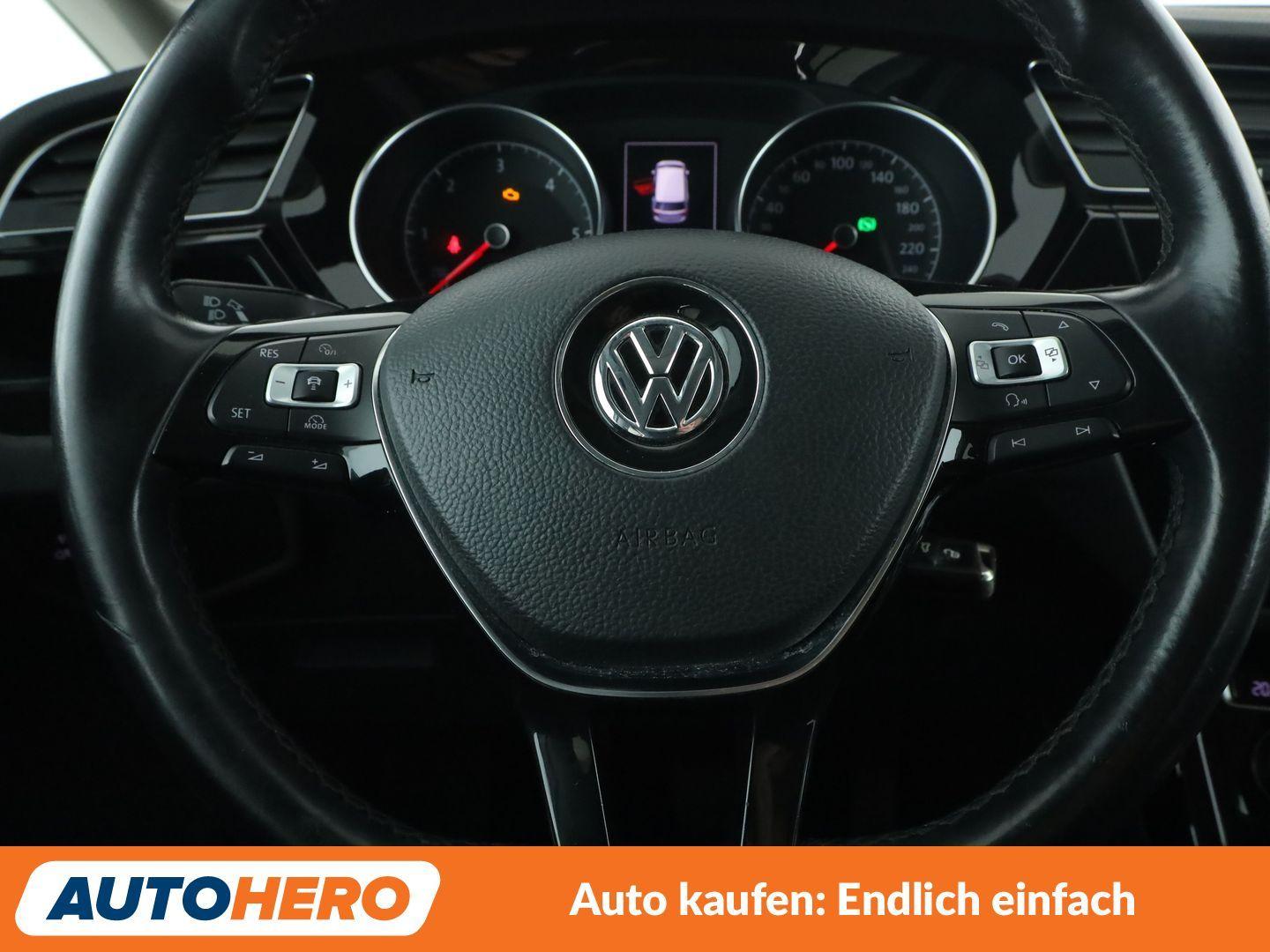 Volkswagen Touran 2.0 TDI Highline BlueMotion Aut.*ACC*PDC