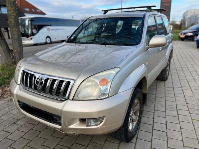 Toyota Land Cruiser 3.0 D-4D Sol