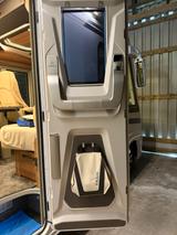 Knaus Sun i 700 LEG - Offers