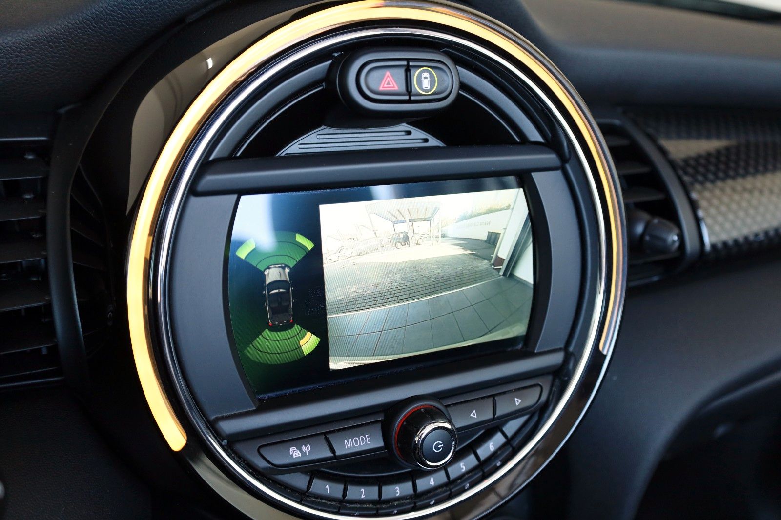 Fahrzeugabbildung MINI Cooper S Cabrio Leder,Navi,LED,Harman/K,Kamera