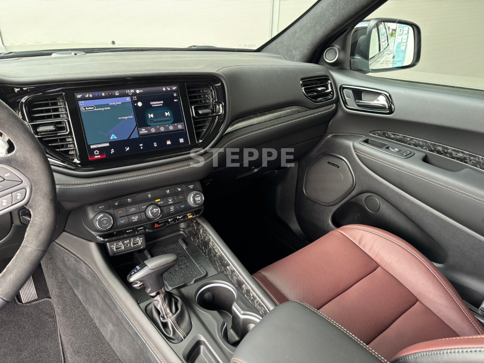 Dodge 2025 Durango SRT Hellcat Silver Bullet