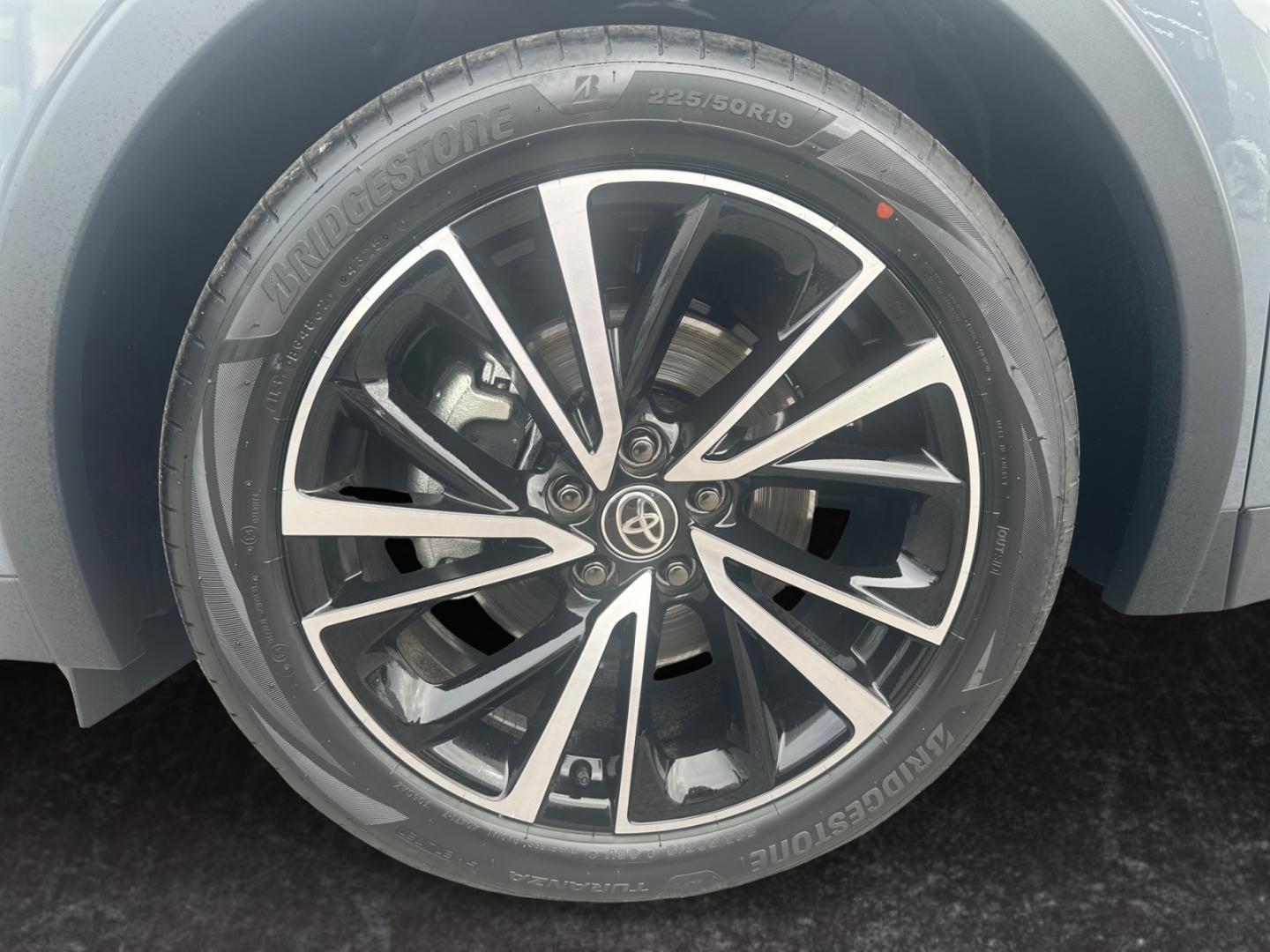Toyota C-HR 2.0 PHEV LOUNGE *ELEKTR.HECKKL.*CAM*SHZ*LHZ