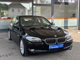 BMW 530 d HUD*LEDER*AHK*PDC*SHZ*KEYGO*EL.SITZ*NAVI* - BMW 530 mit Diesel-Antrieb: Limousine, Automatik