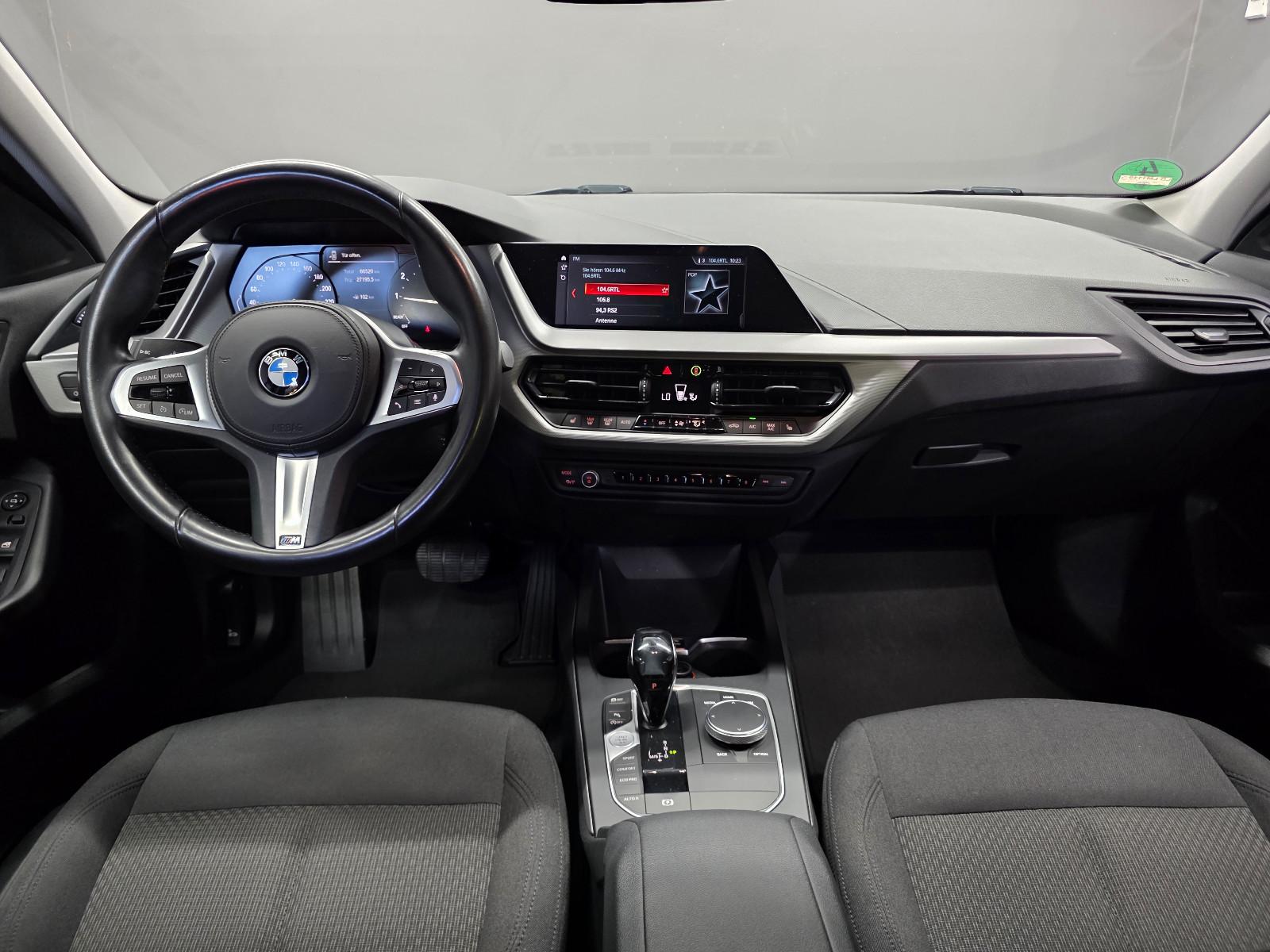 BMW 118 i Advantage, AUTOMATIK, M SPORT 18", M LENKER, миниатюра 9
