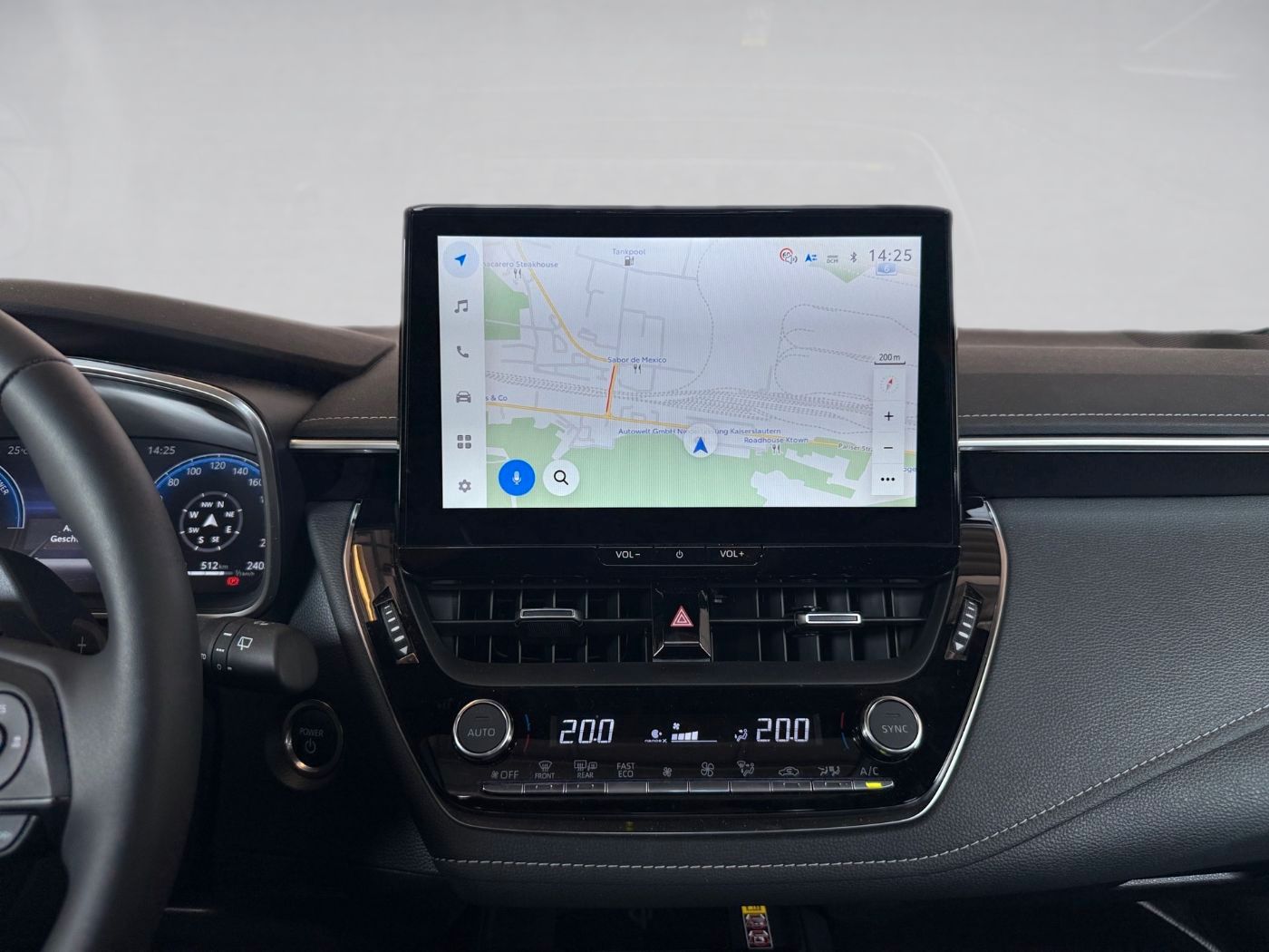 Fahrzeugabbildung Toyota Corolla Touring Sports 2.0 Lounge PanoramaSD JBL