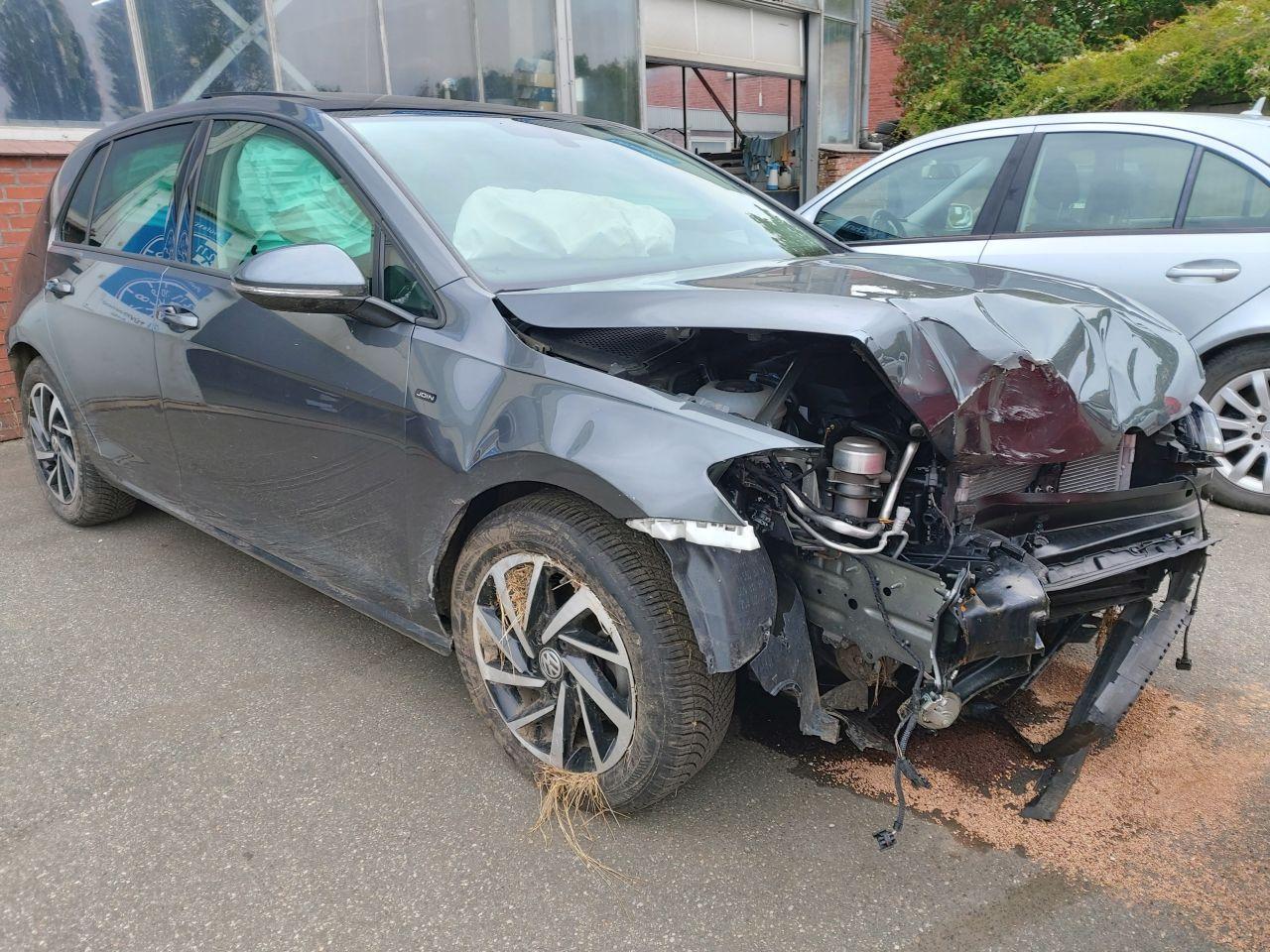 Volkswagen Golf VII 1,5 TSI Join * Unfallfahrzeug