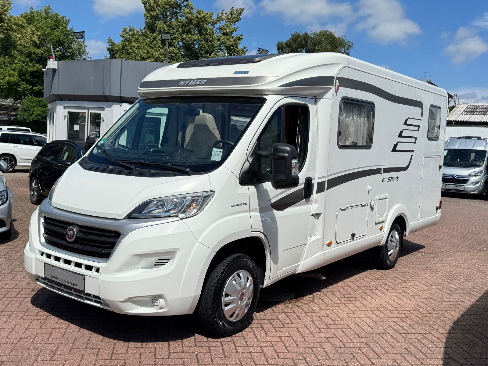 Fahrzeugabbildung HYMER / ERIBA / HYMERCAR EXSIS-T 474 EB FIAT DUCATO 1.HAND SAT TV MARKISE