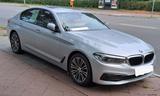 BMW 520d A - - silberne BMW 520