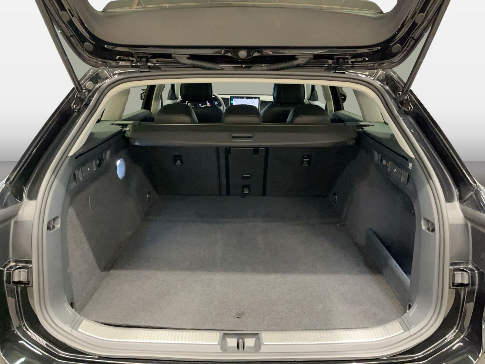Volkswagen Passat Variant - Bild 14