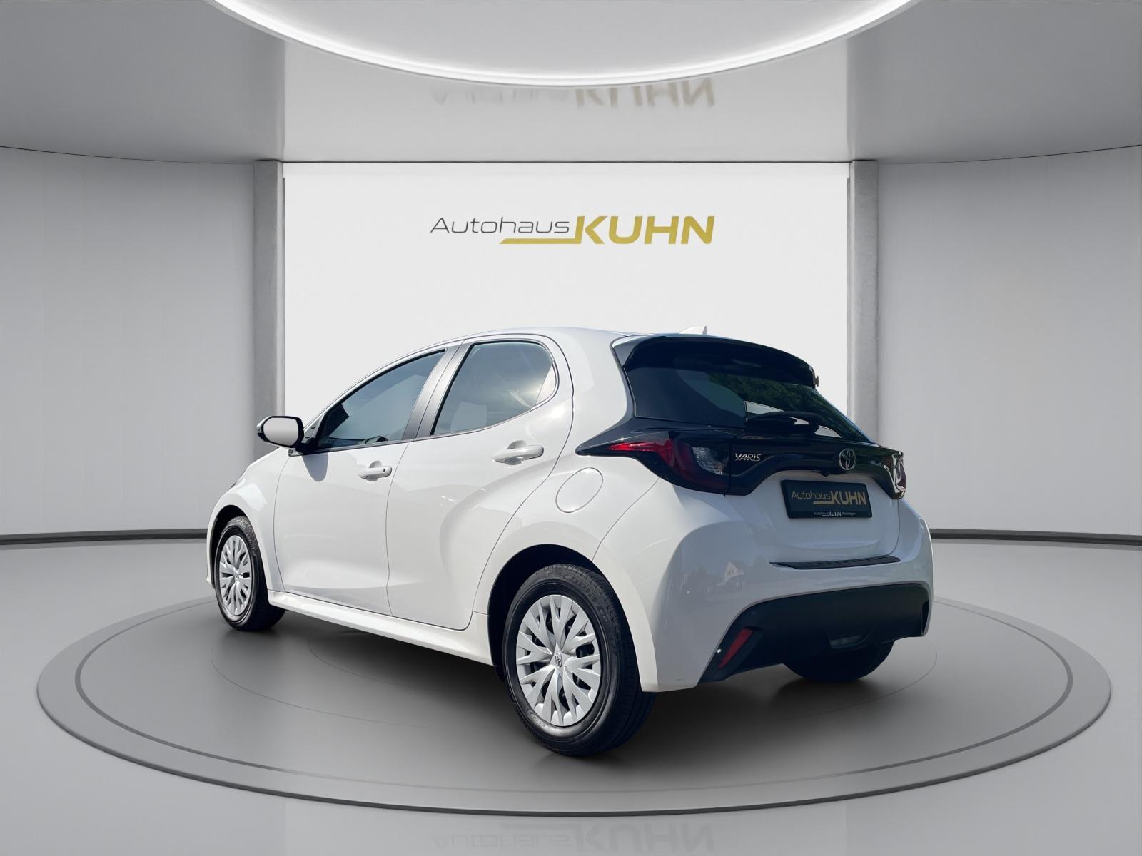 Toyota HYBRID/SHZ/NAVI/KAMERA/ACHTFACH