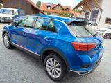 Volkswagen T-Roc 1.5 Style DSG LED ACC PDC - mit Benzin-Antrieb: Geländewagen, mit Klimaautomatik