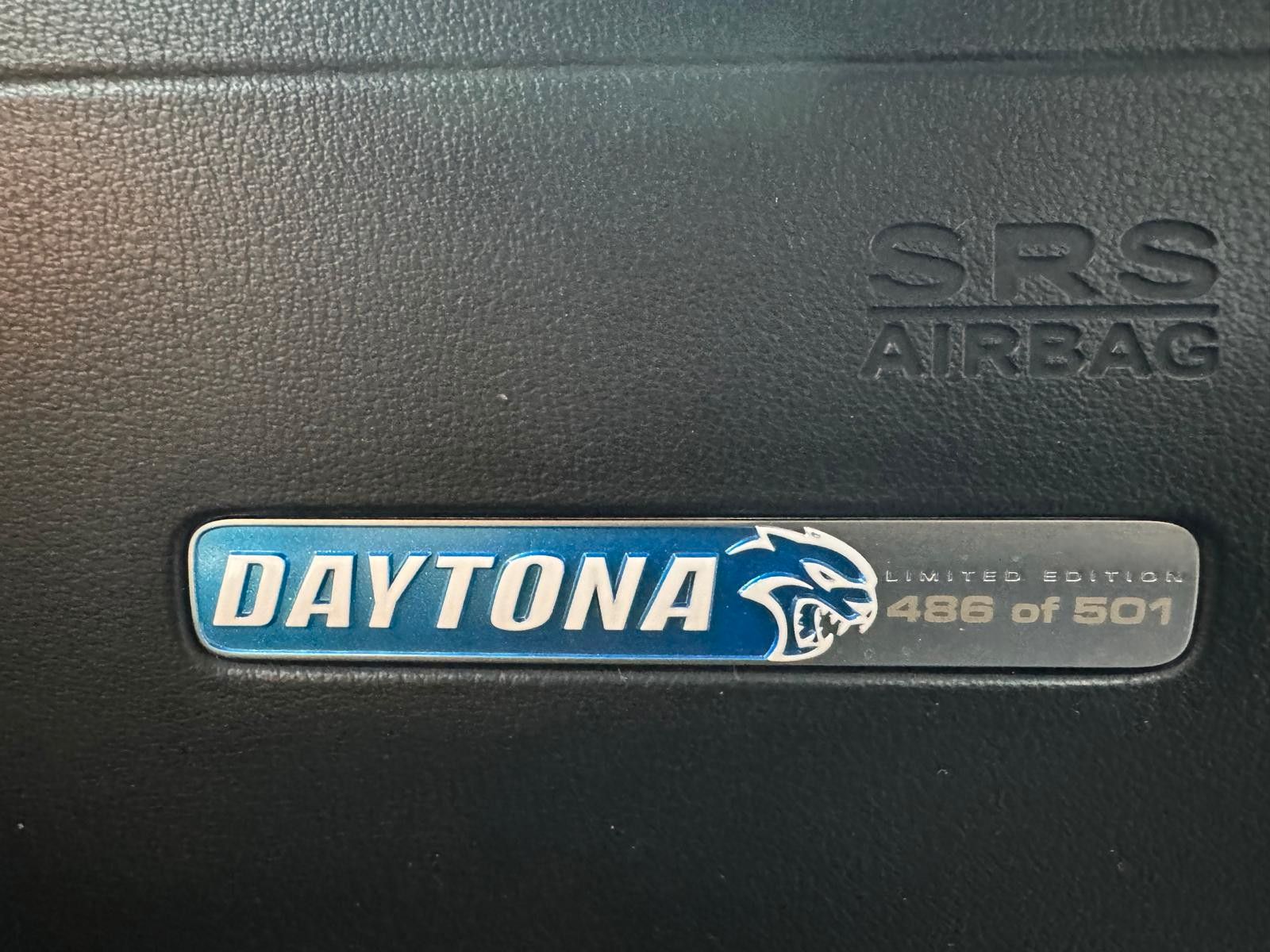 Fahrzeugabbildung Dodge SRT HELLCAT DAYTONA WIDEBODY NR. 486 VON 501