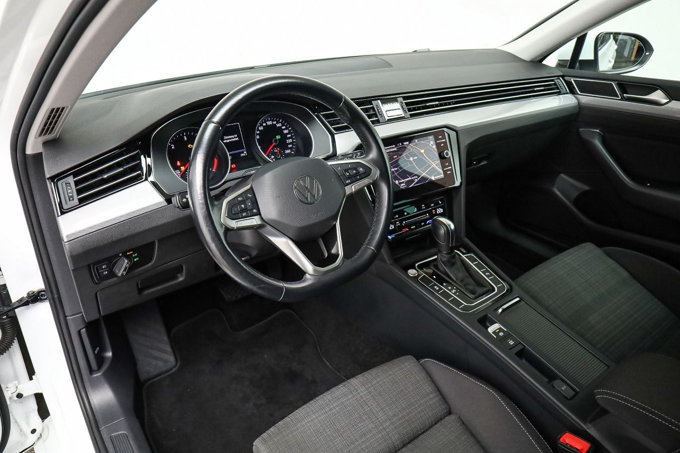 Volkswagen Passat Variant - Bild 13