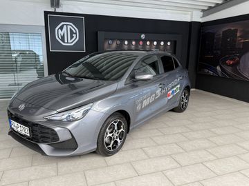 MG MG33 Hybrid+ Luxury