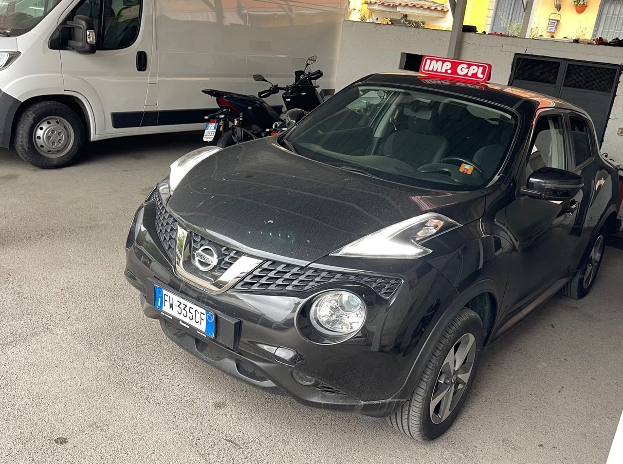 NISSAN Juke