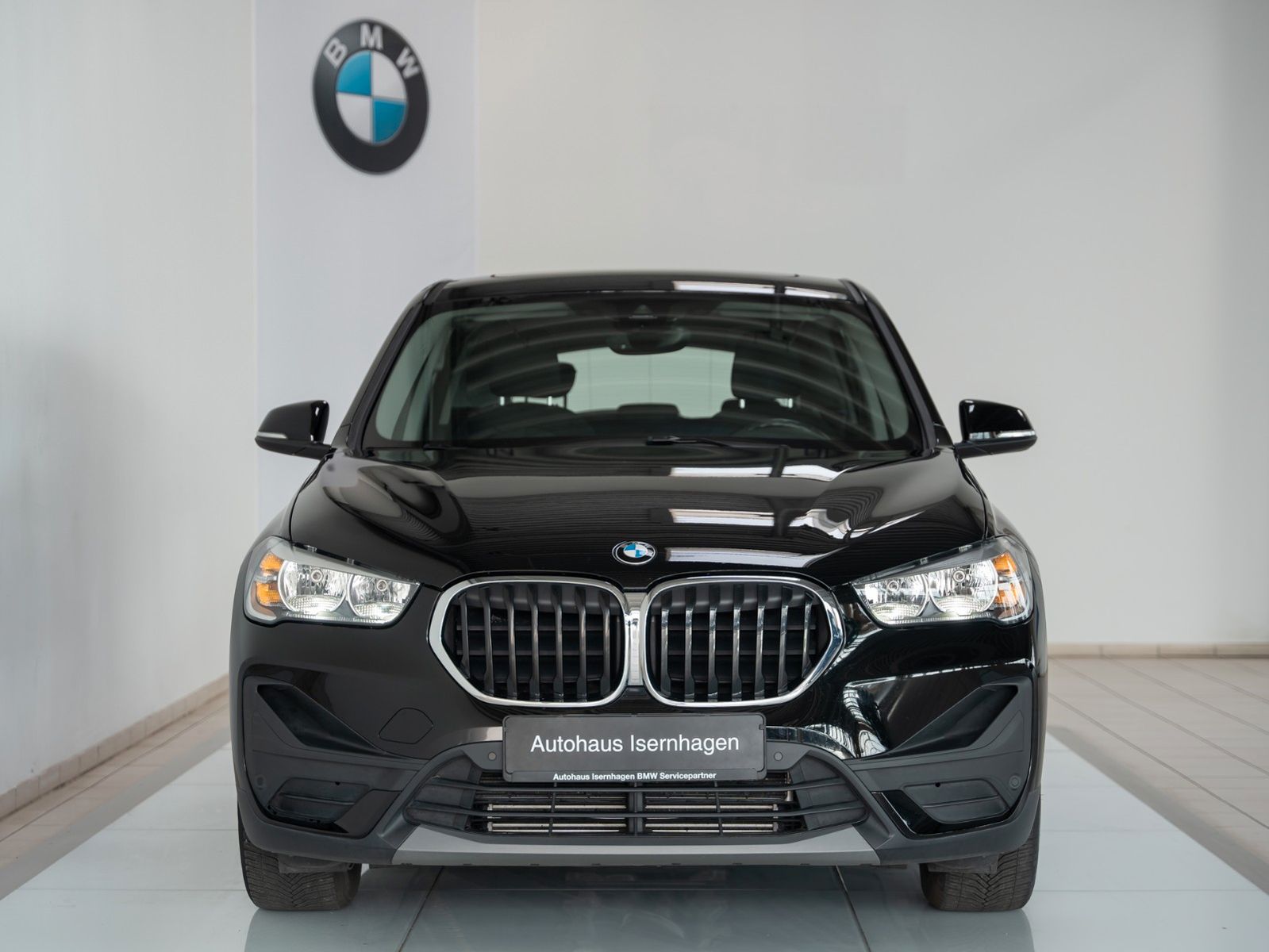 Fahrzeugabbildung BMW X1 xD25e DAB ParkAssis Komfort Navi Panorama LED