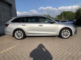 Skoda Octavia 1.5TSI Navi+Virtual+Sitzhz.v,h+ACC+LED - silberne Skoda Octavia