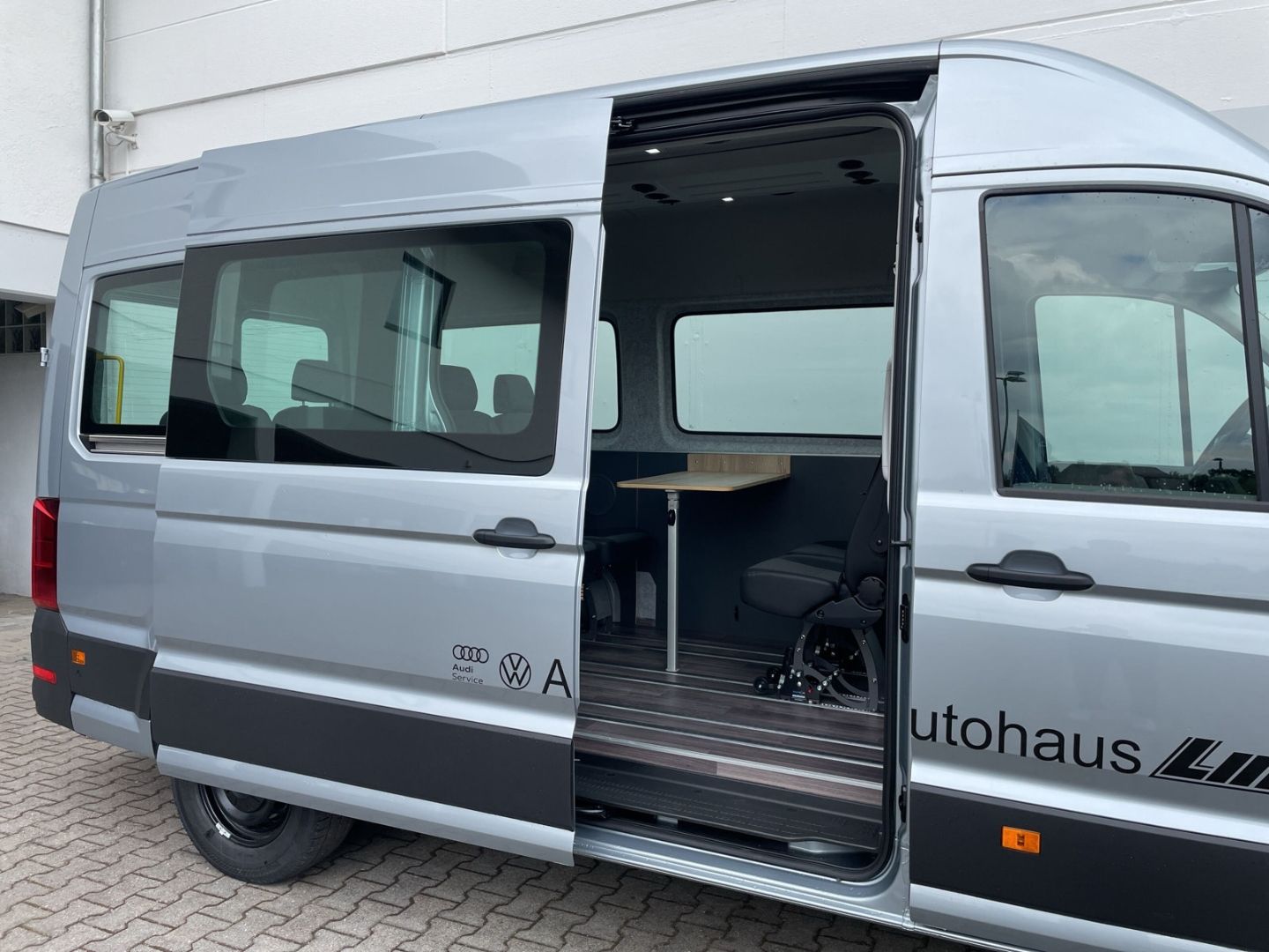 Crafter 35 2.0 TDI Autom. 9-Sitzer/LED/Standhzg/