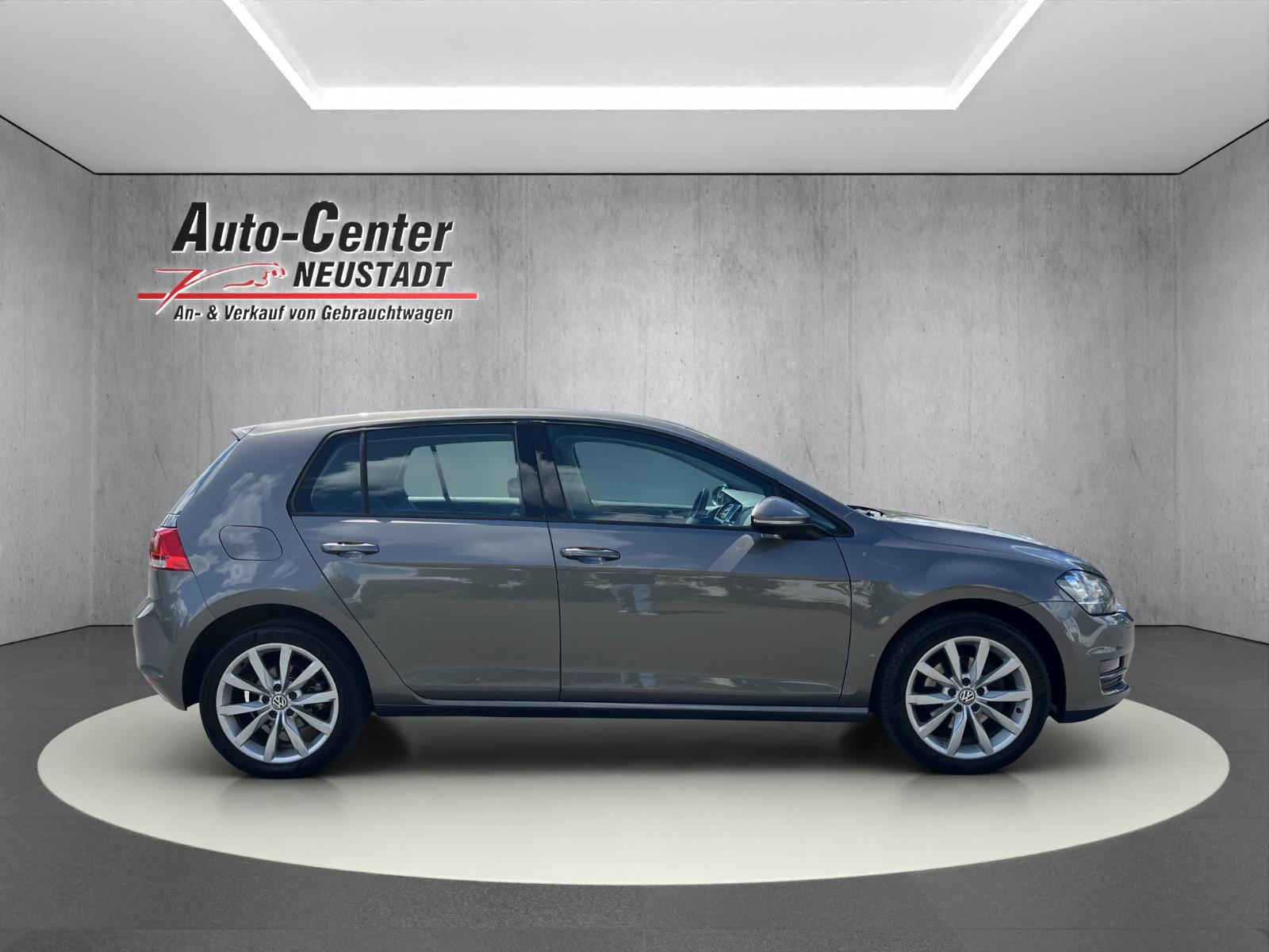 Volkswagen Golf VII Lim. Highline BMT PDC/KLIMAA/BLU
