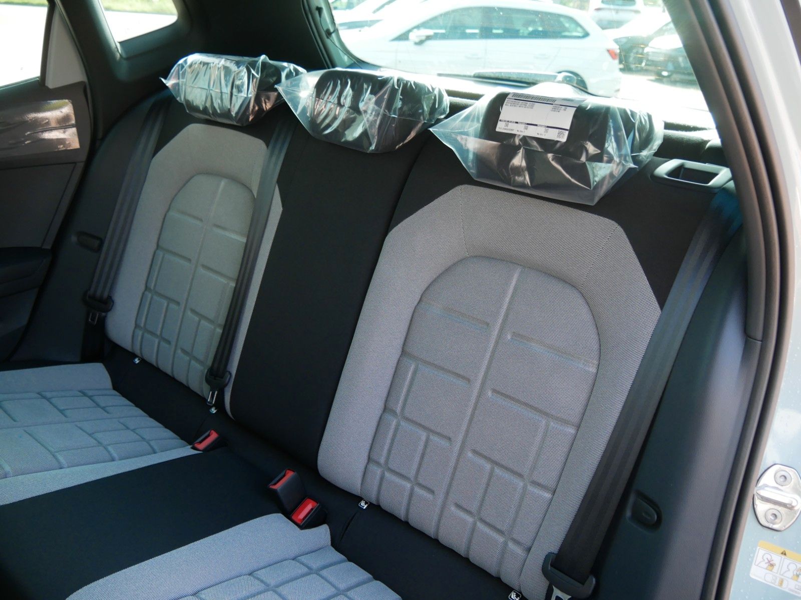 Seat Arona - Bild 20