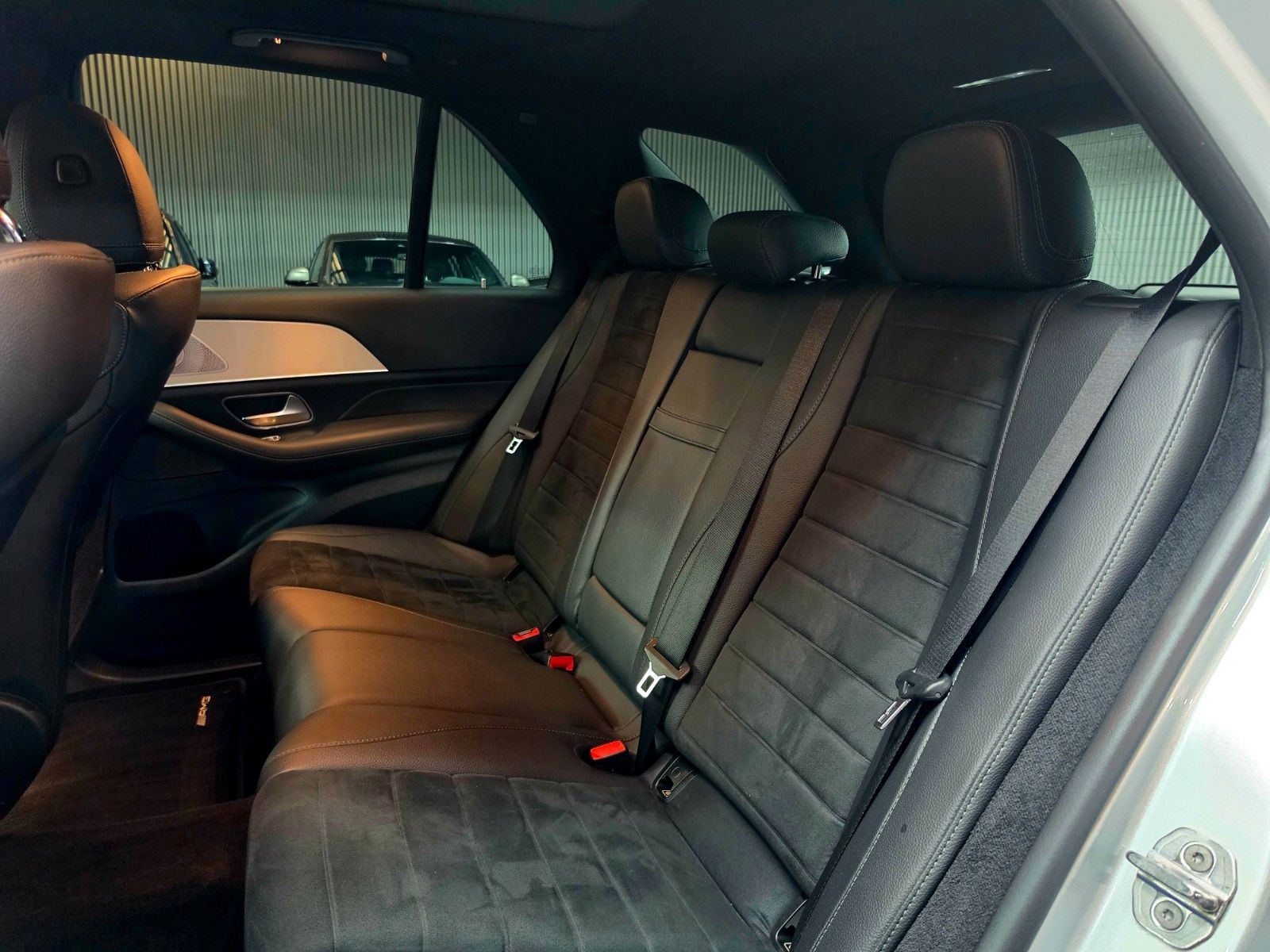 Mercedes-Benz GLE 350 4Matic AMG PANO BURMESTER 360° NIGHT KEY foto 22