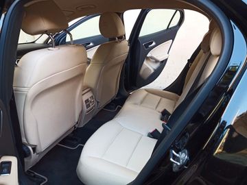 Mercedes GLA 220 - 9