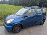 Toyota Yaris Verso 1.3 linea sol linea sol TÜV 11/2026 - Toyota Yaris: Van