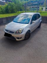 Ford Fiesta 1,4 16V Silver Magic Silver Magic - Ford Fiesta: Magic