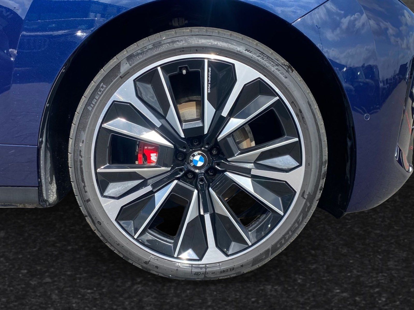 BMW iX - Bild 7