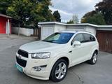 Chevrolet Captiva 2.2 D LT 2WD*TÜV NEU*KLIMA*NAVI*LEDER* - weiße Chevrolet Captiva