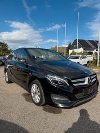 Mercedes B 200 - 4
