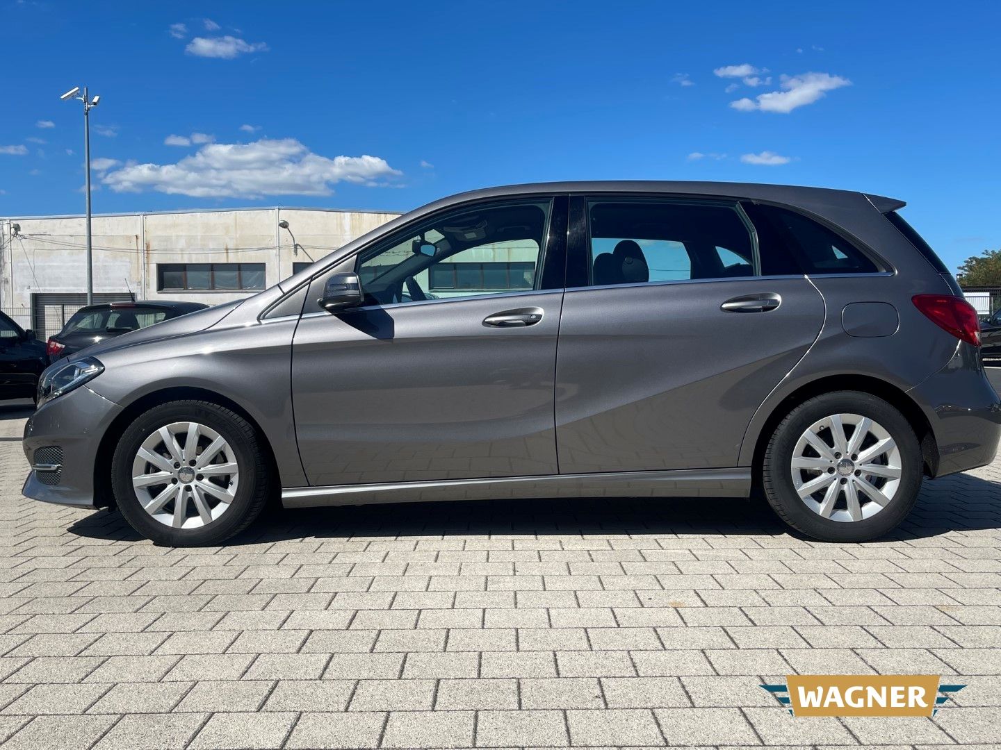 Fahrzeugabbildung Mercedes-Benz B 180 Sitzheizung Klimaanlage Isofix 2-Hand