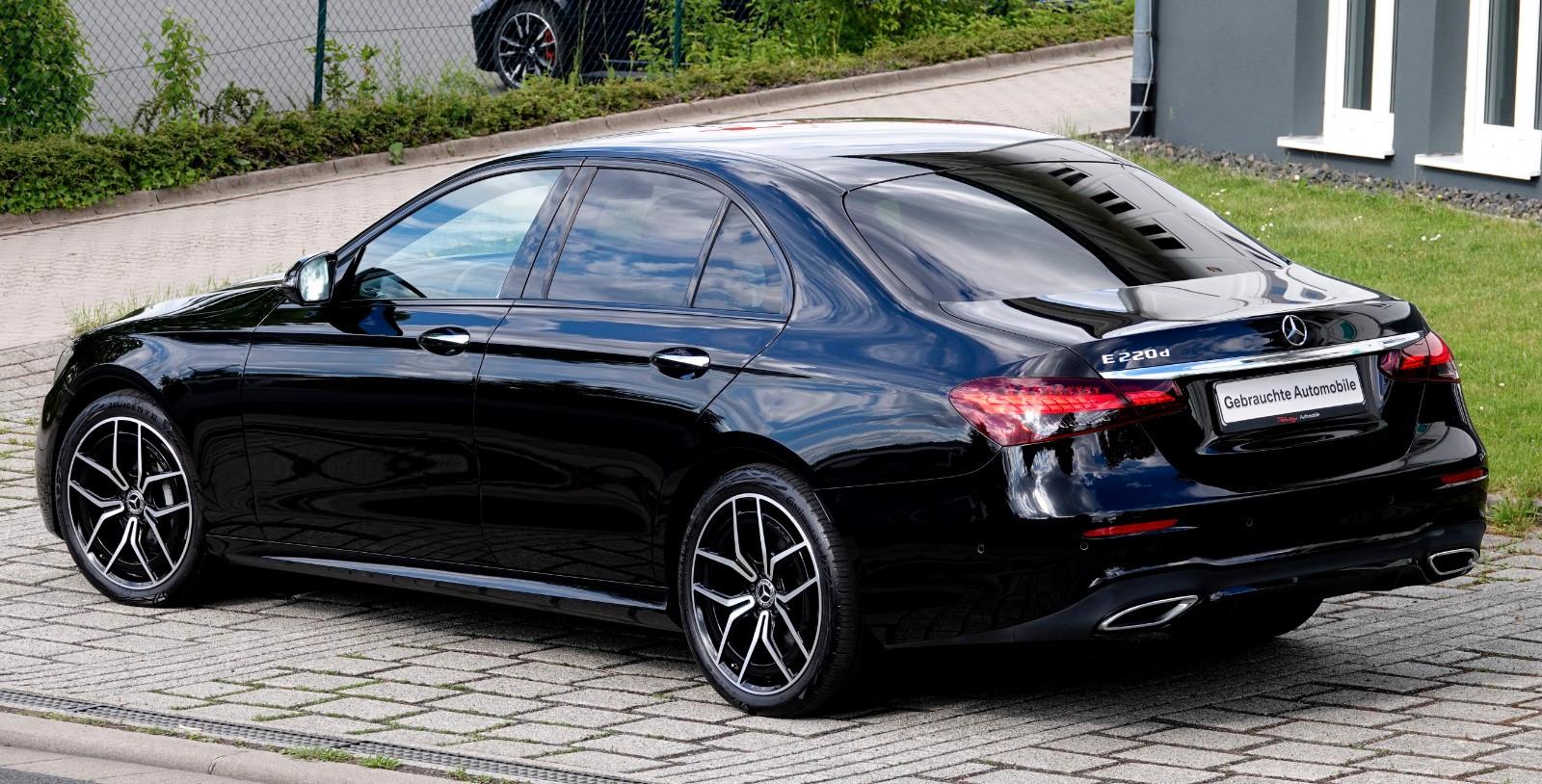 Mercedes-Benz E 220d *AMG LINE* GARANTIE*