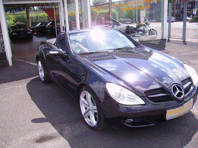 Mercedes-Benz SLK 200 Kompressor Klima Leder 18 Zoll Räder