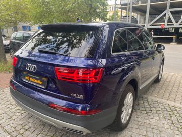 Audi Q7 - 8