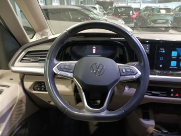 Volkswagen T7 Multivan - 10