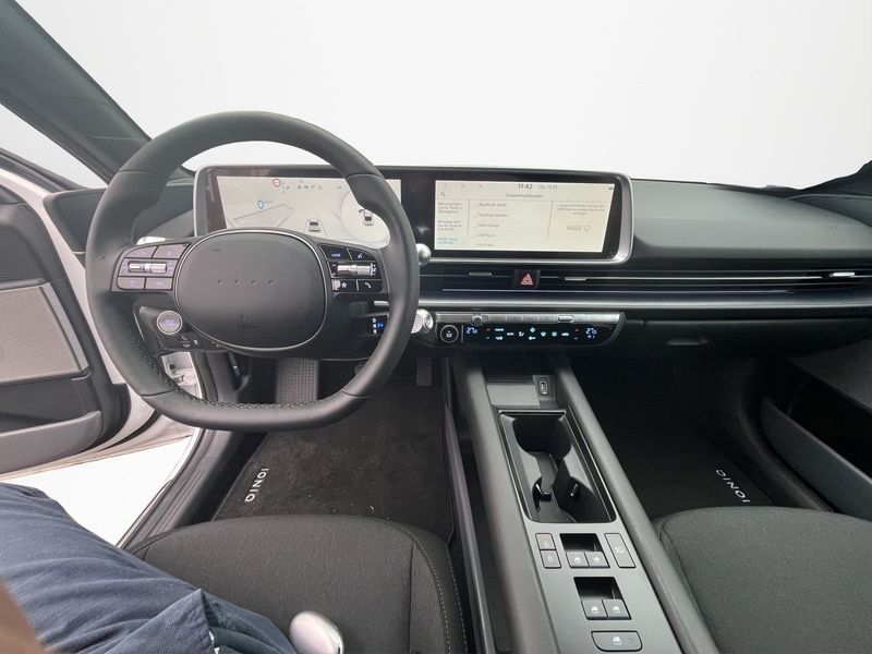 Fahrzeugabbildung Hyundai IONIQ 6 TECHNIQ AUT SpurH